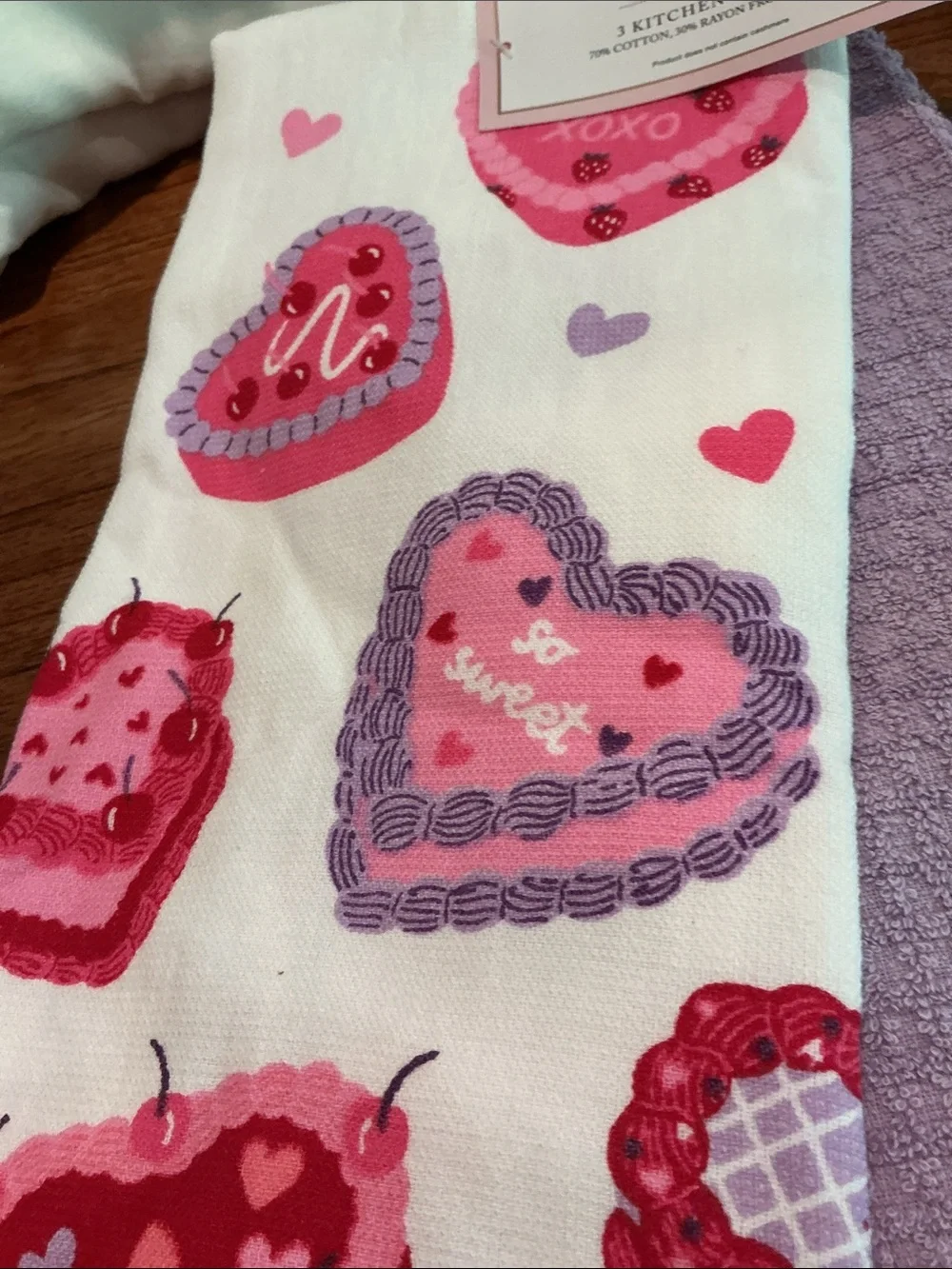 cupcakes and cashmere brand new